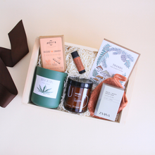  Gratitude & Botanics Crate